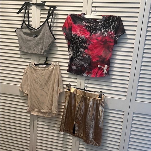 SHEIN Tops - # 0651** 4 Bundle Gray/Black /Red/ White Women's Crop Top